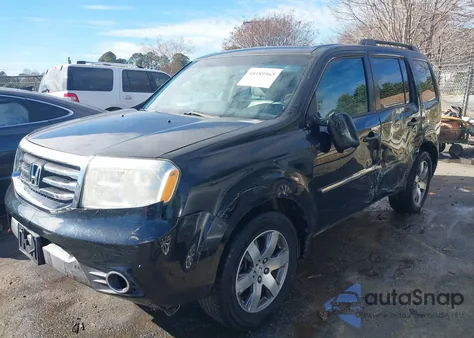 2013 Honda Pilot Touring z USA, uszkodzony, nr VIN 5FNYF4H92DB062664